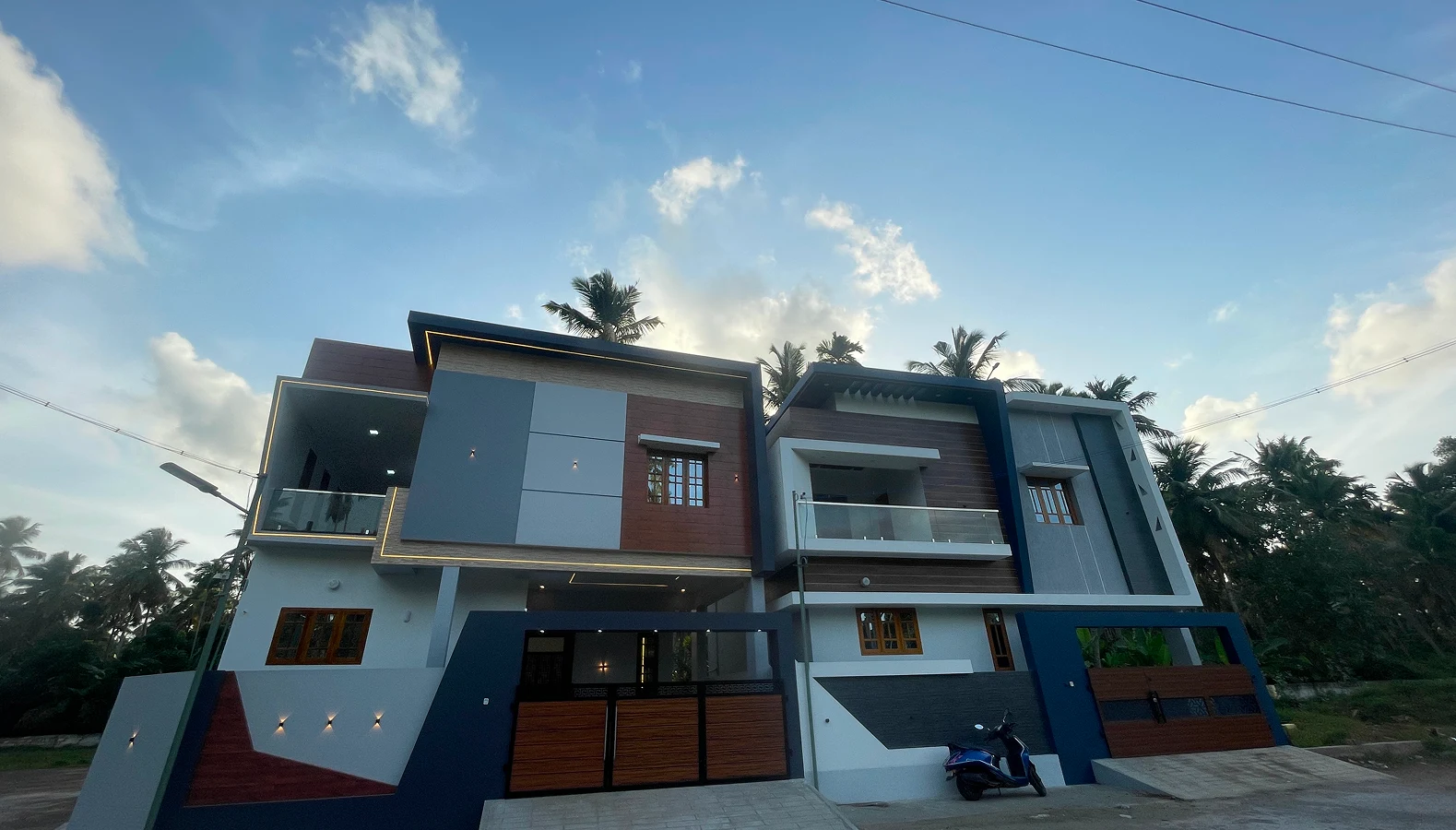 Luxury House for Sale in Konam