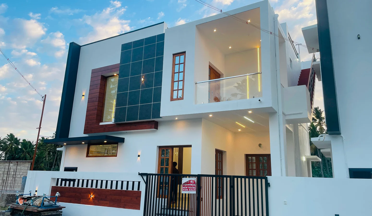 Luxury House for Sale in Konam